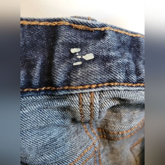 Old Navy Stretch Slim Jeans in Dark Wash - Picture 5 of 5